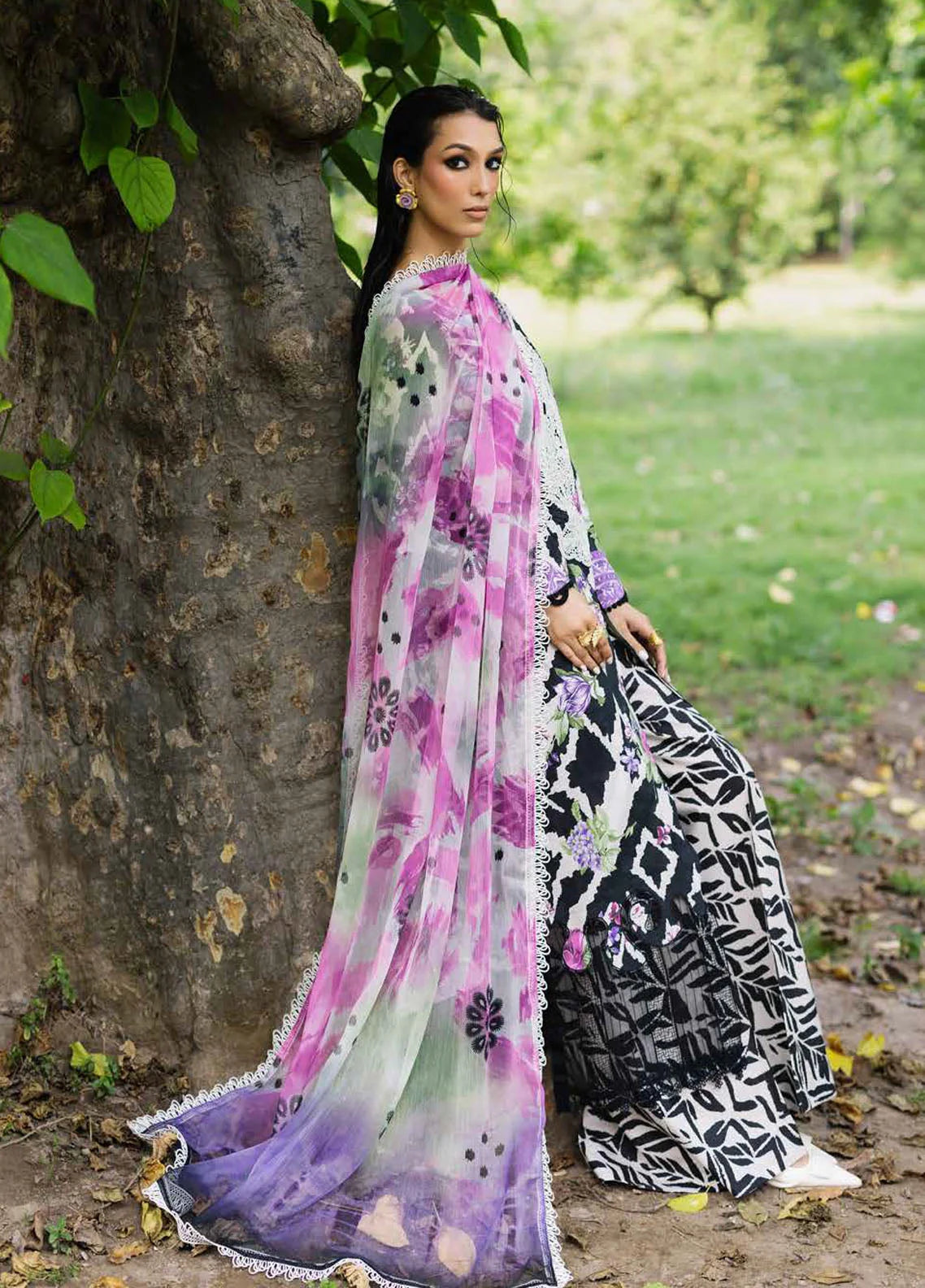Nureh Lawn Embroidered & Printed 3 Piece Dress