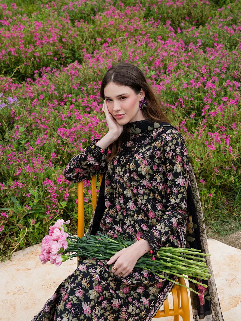 Izel – Rosaa ChickenKari Lawn 3-Piece Unstitched Suit