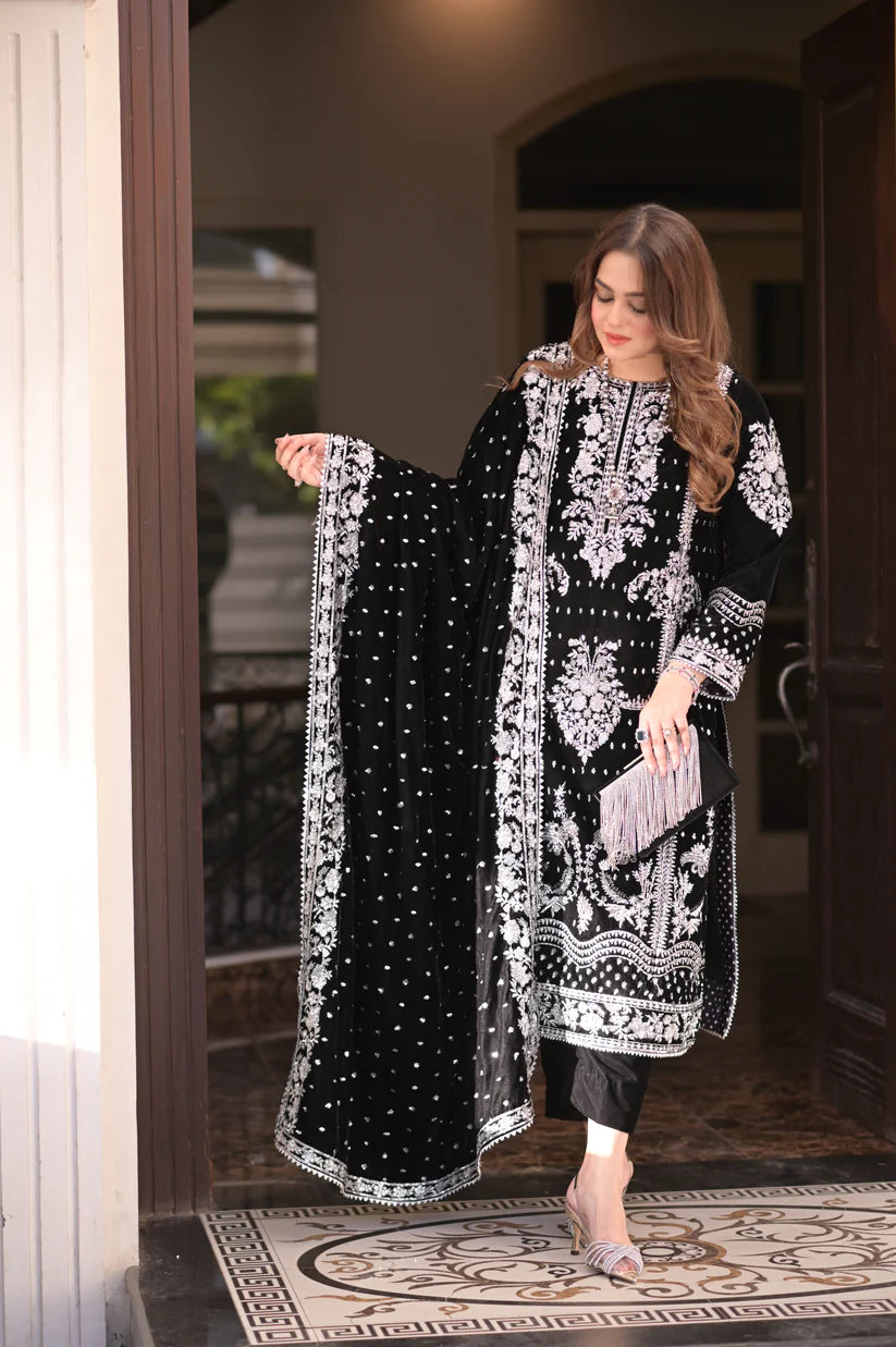 Aneelas Black Velvet Dress with Silver Embroidery – Luxury Formal Wear