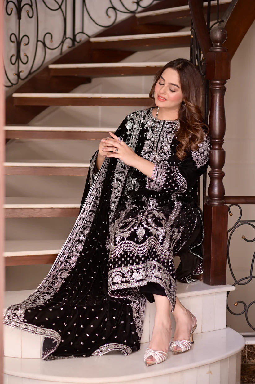 Aneelas Black Velvet Dress with Silver Embroidery – Luxury Formal Wear