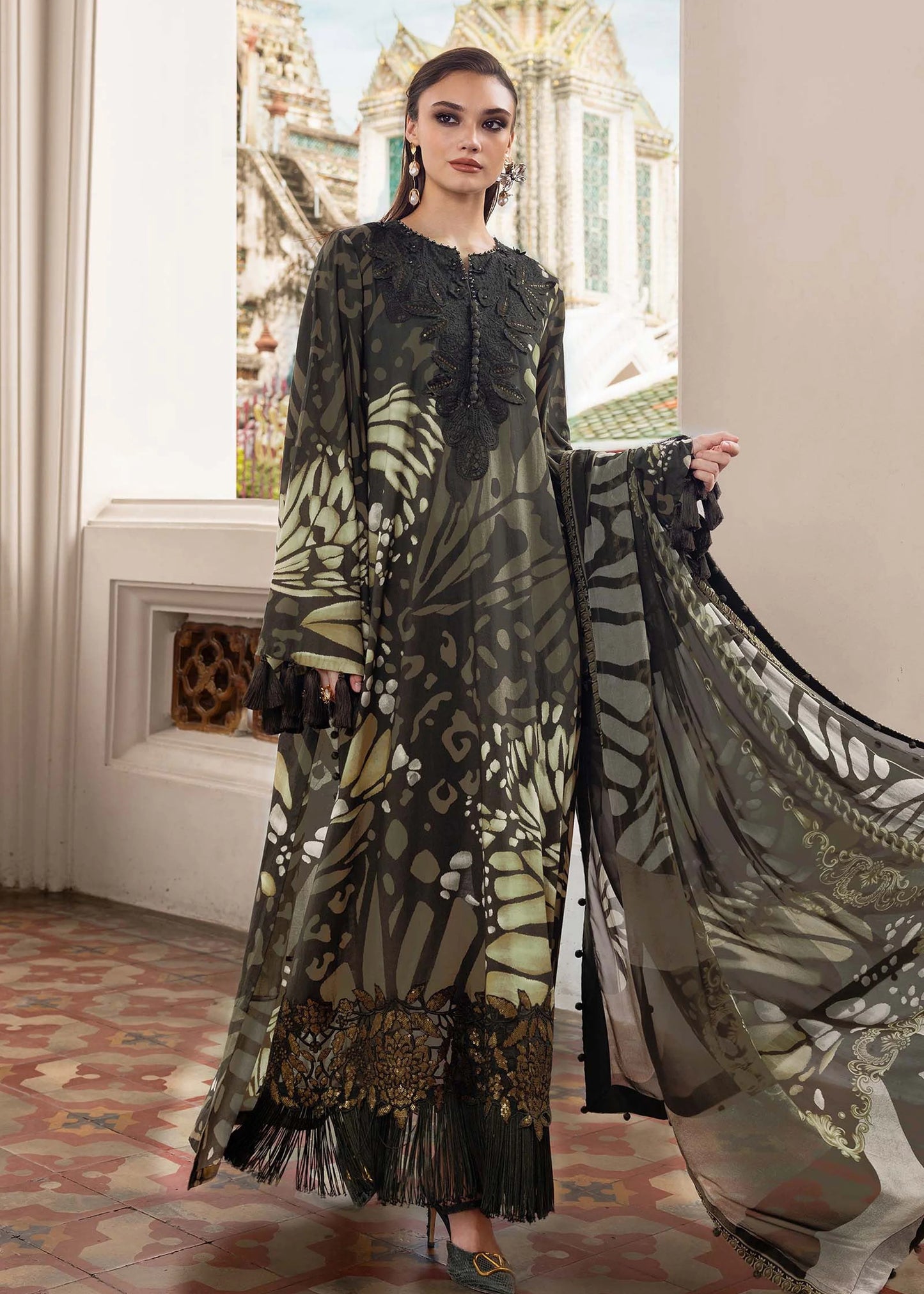 3 Piece Unstitched Embroidered Linen Suit